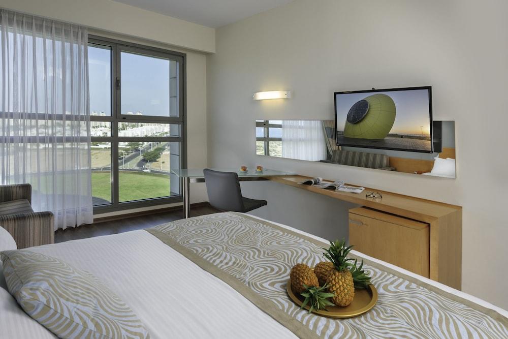 Leonardo Plaza Ashdod Hotel Bagian luar foto